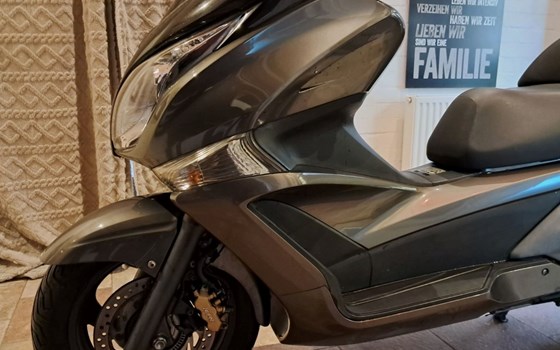 Gebrauchtmotorrad Honda Silver Wing 600 - Bild 4