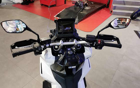 Neufahrzeug Honda X-ADV - Bild 9