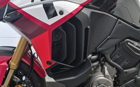 Gebrauchtmotorrad Ducati Multistrada V4 Pikes Peak - Bild 12