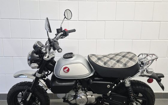 Gebrauchtmotorrad Honda Monkey 125 - Bild 11