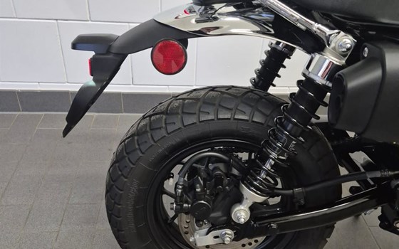 Gebrauchtmotorrad Honda Monkey 125 - Bild 9