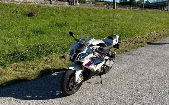 Gebrauchtmotorrad BMW S 1000 RR - Bild 1