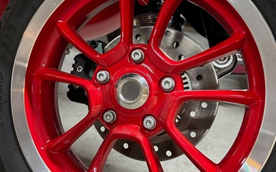 Gebrauchtmotorrad Vespa 125 Primavera - Bild 1