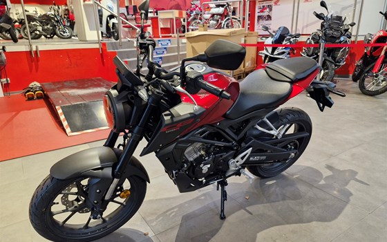 Neufahrzeug Honda CB125R - Bild 14