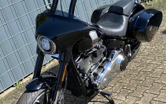 Gebrauchtmotorrad Harley-Davidson Softail Sport Glide FLSB - Bild 7