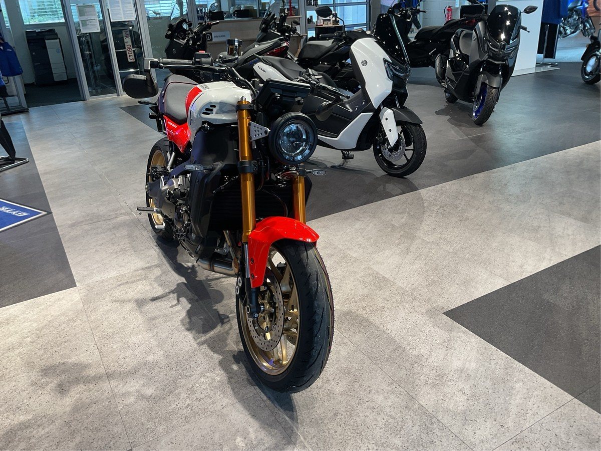 Yamaha XSR900