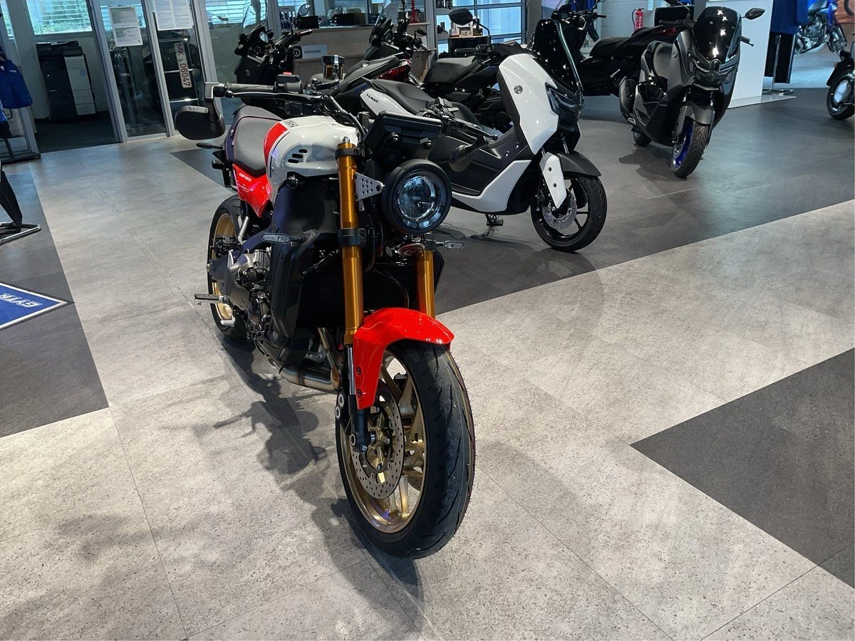 Yamaha XSR900