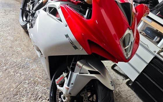 Gebrauchtmotorrad MV Agusta F4 1000 R - Bild 10