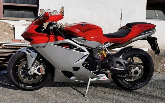 Gebrauchtmotorrad MV Agusta F4 1000 R - Bild 8