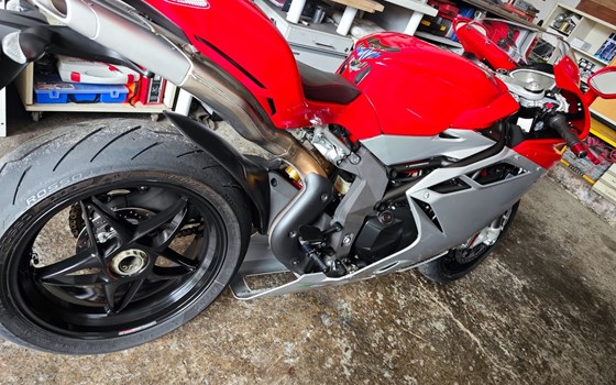 Gebrauchtmotorrad MV Agusta F4 1000 R - Bild 9