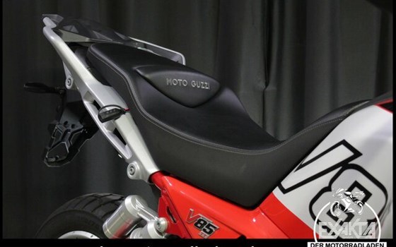 Gebrauchtmotorrad Moto Guzzi V85 TT - Bild 26