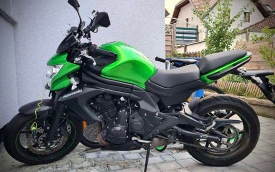 Gebrauchtmotorrad Kawasaki ER-6n - Bild 2