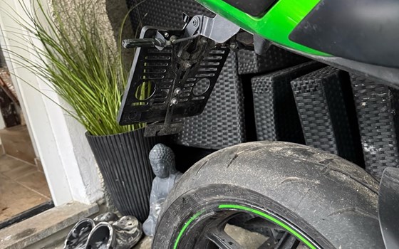 Gebrauchtmotorrad Kawasaki ER-6n - Bild 6