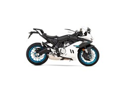 Neumotorrad CFMOTO 675SR-R