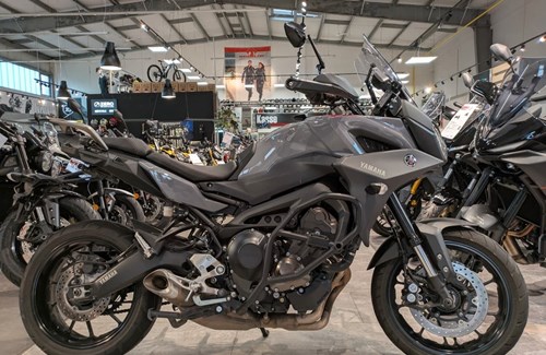 Gebrauchtmotorrad Yamaha Tracer 900