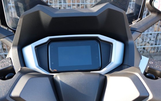 Gebrauchtmotorrad Honda Forza 125 - Bild 11