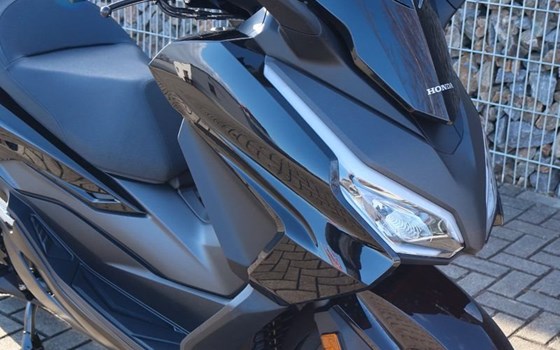 Gebrauchtmotorrad Honda Forza 350 - Bild 13