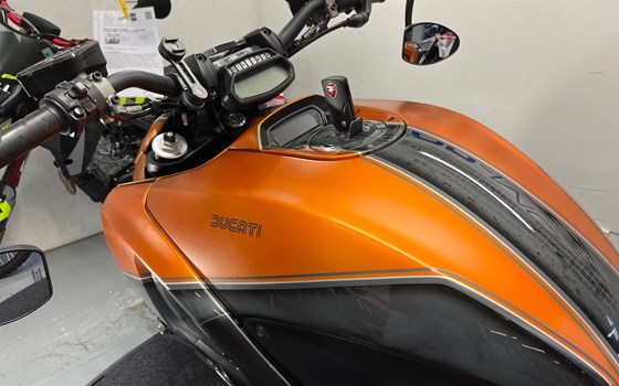Gebrauchtmotorrad Ducati Diavel 1200 - Bild 9