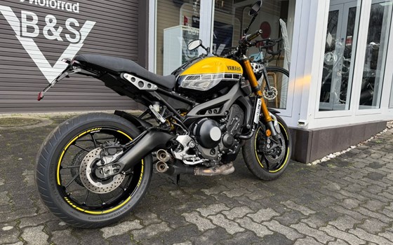 Gebrauchtmotorrad Yamaha XSR900 - Bild 3