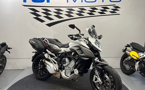 Gebrauchtmotorrad MV Agusta Stradale 800 - Bild 1