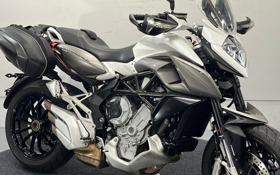 Gebrauchtmotorrad MV Agusta Stradale 800 - Bild 2