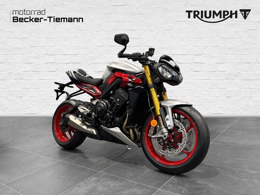 Triumph Street Triple 765 RX