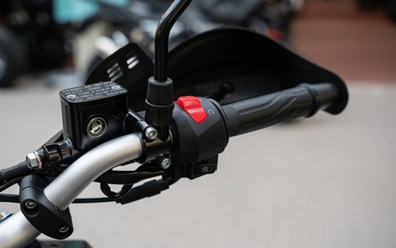 Neufahrzeug Voge 300 Rally - Bild 7