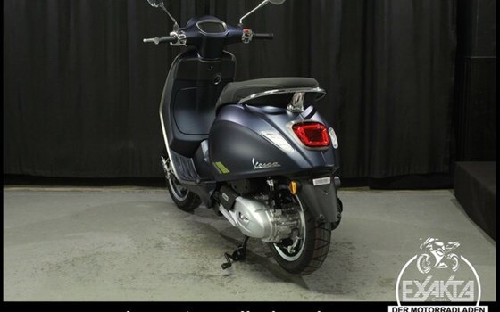 Gebrauchtmotorrad Vespa Primavera 125 75th - Bild 3