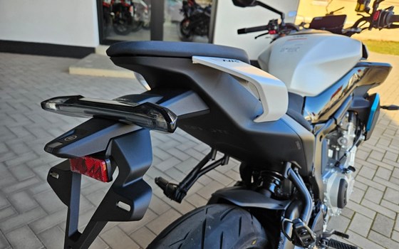 Neufahrzeug CFMOTO 675NK - Bild 14