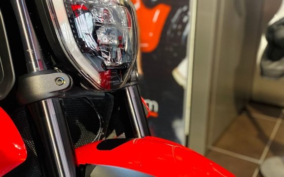Gebrauchtmotorrad Ducati Diavel V4 - Bild 3