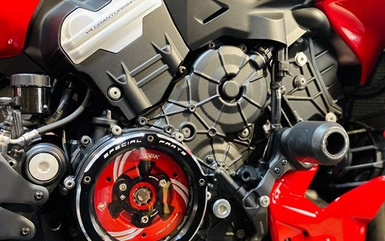 Gebrauchtmotorrad Ducati Diavel V4 - Bild 4