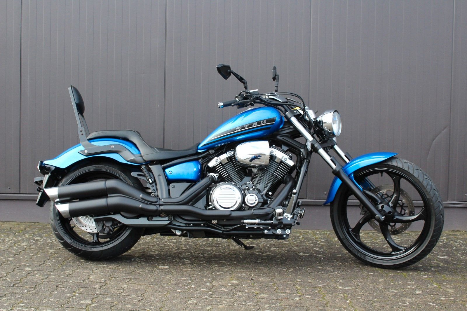 Yamaha XVS 1300 Custom 