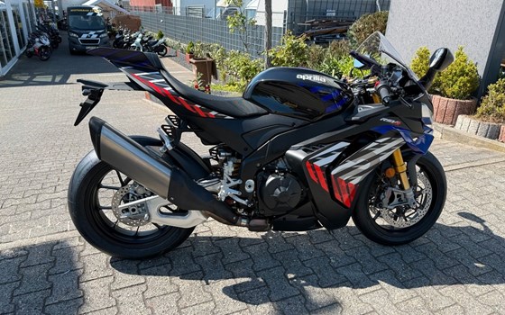 Neufahrzeug Aprilia RSV4 1100 Factory - Bild 3