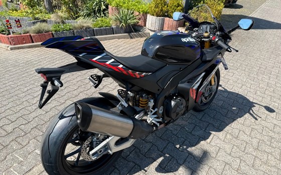 Neufahrzeug Aprilia RSV4 1100 Factory - Bild 9
