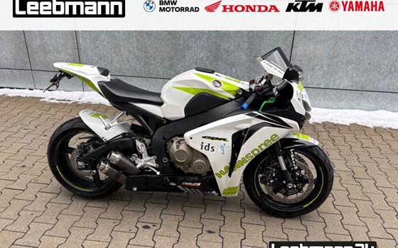 Gebrauchtmotorrad Honda CBR1000RR Fireblade - Bild 1