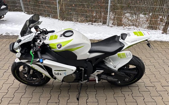 Gebrauchtmotorrad Honda CBR1000RR Fireblade - Bild 6