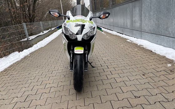 Gebrauchtmotorrad Honda CBR1000RR Fireblade - Bild 8