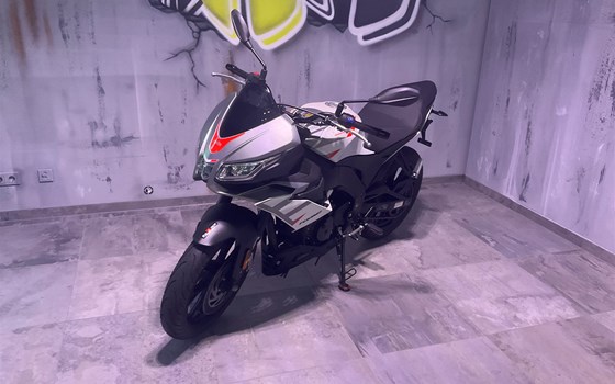 Gebrauchtmotorrad Aprilia Tuono 125 - Bild 2