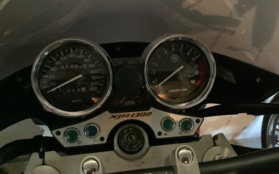 Gebrauchtmotorrad Yamaha XJR 1300 - Bild 8