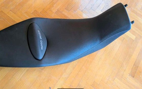 Gebrauchtmotorrad Moto Guzzi V85 TT - Bild 3