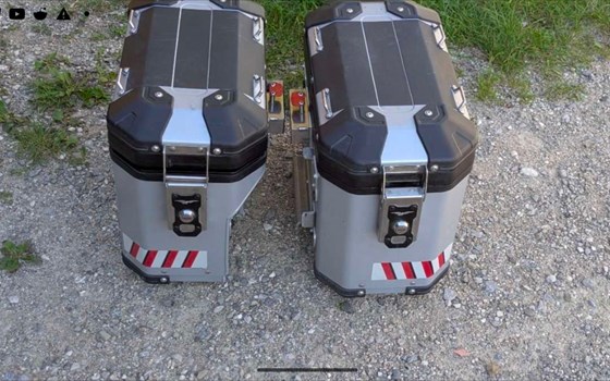 Gebrauchtmotorrad Moto Guzzi V85 TT - Bild 4