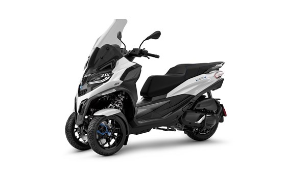 Neufahrzeug Piaggio MP3 400 Sport - Bild 2