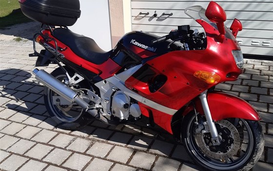 Gebrauchtmotorrad Kawasaki ZZR 600 - Bild 1