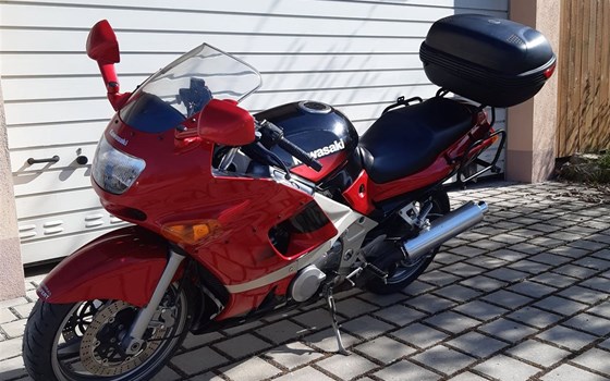 Gebrauchtmotorrad Kawasaki ZZR 600 - Bild 3