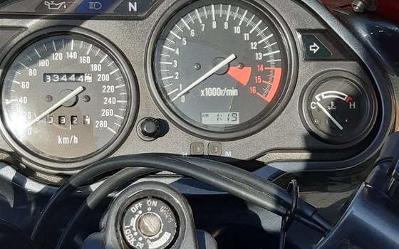 Gebrauchtmotorrad Kawasaki ZZR 600 - Bild 9