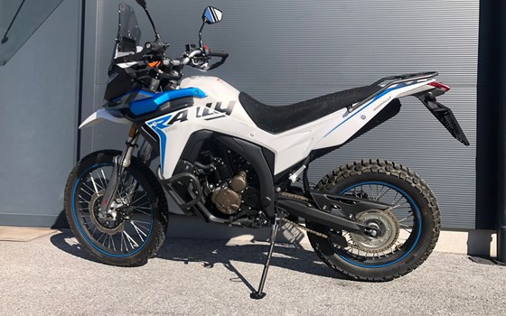 Gebrauchtmotorrad Voge 300 Rally - Bild 1