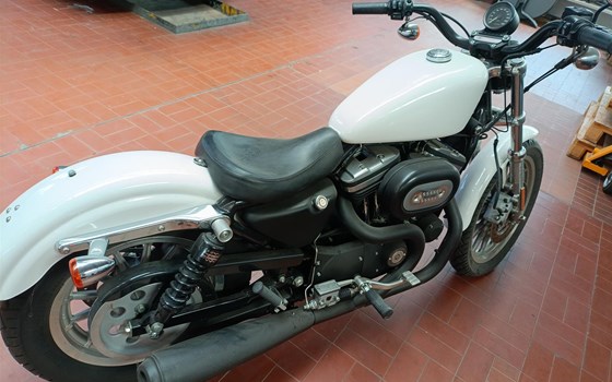 Gebrauchtmotorrad Harley-Davidson Sportster XL 883 - Bild 12