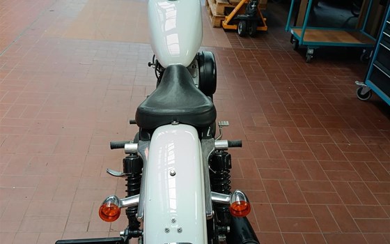 Gebrauchtmotorrad Harley-Davidson Sportster XL 883 - Bild 4