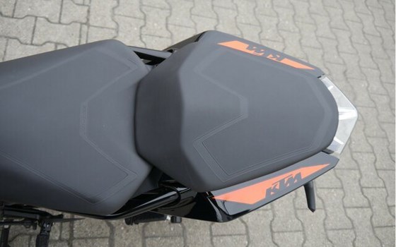 Gebrauchtmotorrad KTM 390 Duke - Bild 18