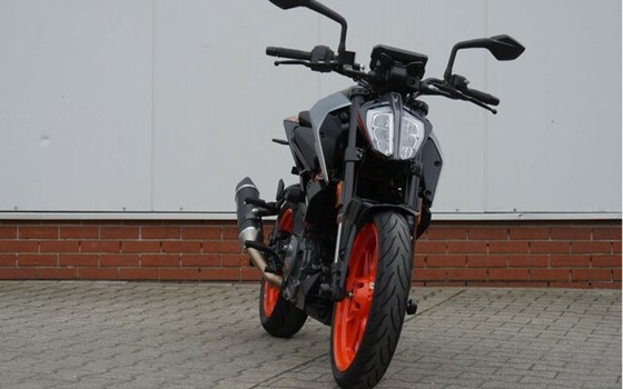 Gebrauchtmotorrad KTM 390 Duke - Bild 28